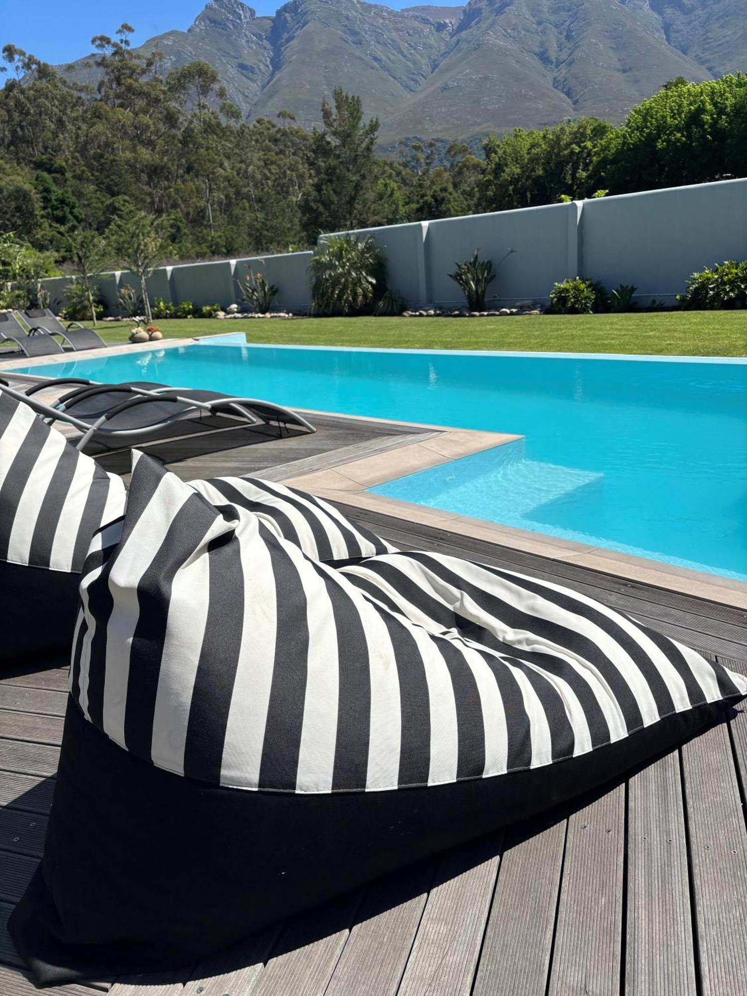A Riverbed Guesthouse Swellendam Eksteriør bilde